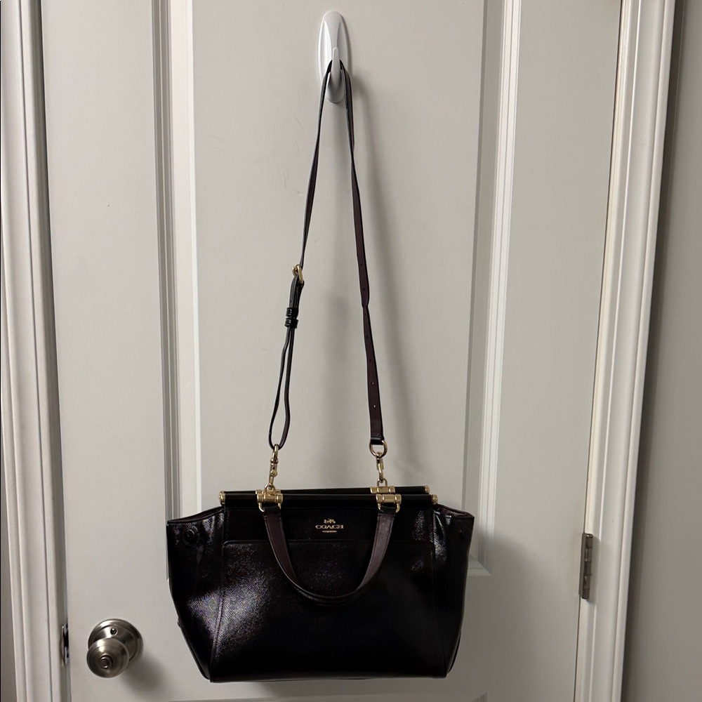 🔴SOLD!!!!🔴Coach Black Satchel with Gold Accents - Picture 4 of 9